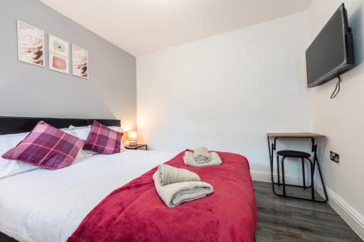 Five Seasons Liverpool City - Modern Studios near Anfield - Housity