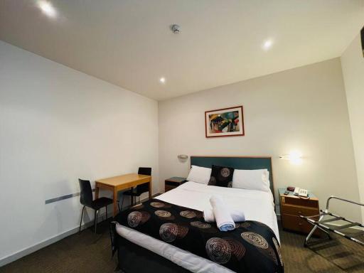 438/247 entire 1BR exHotel Room in the heart of city - Housity