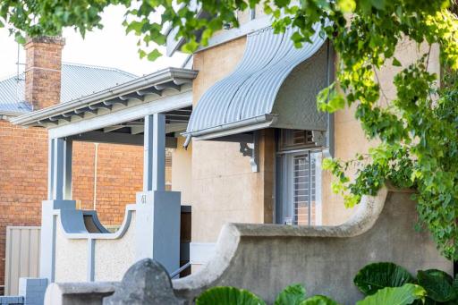 Cottage On Church - Housity