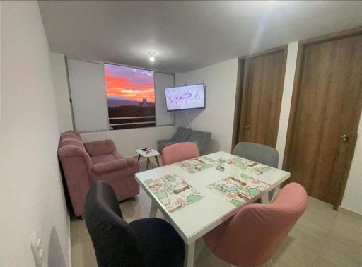 HOUSE LA BONITA PINK - Housity