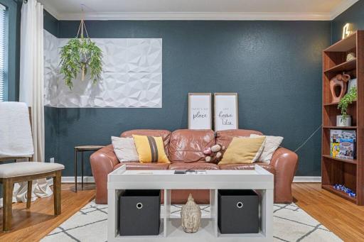 Ample Solitary Retreat House Close to Riverside - Housity