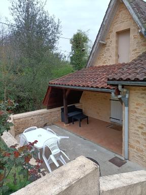 Maison T2 à 6 minutes à pied du centre de Sarlat - Housity