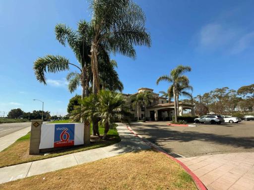 Studio 6 Carlsbad CA - Housity