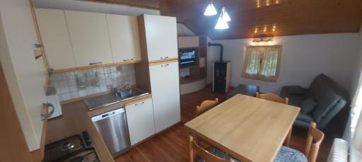 Casa al Lago tra le Dolomiti - Housity