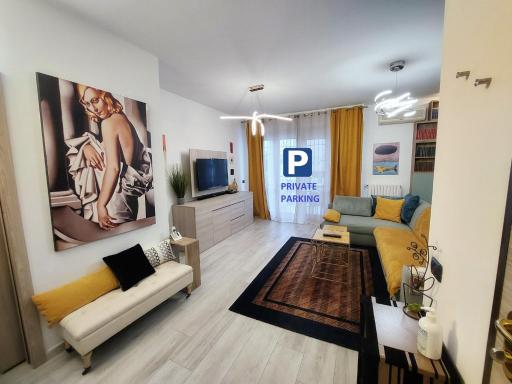 Luminoso appartamento a pochi minuti da Duomo e Fiera - Housity