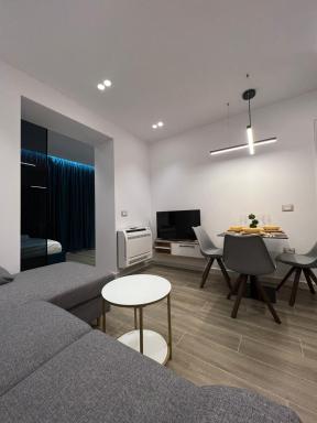 Deluxe apartment bllok - Housity