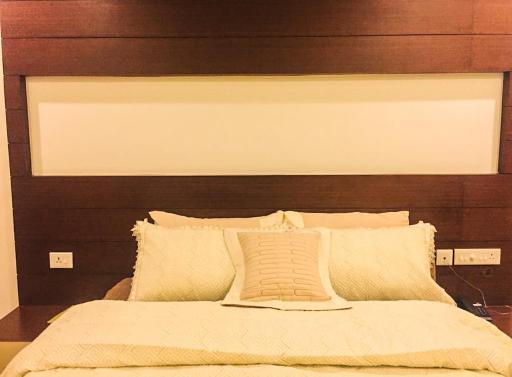 Sea Breeze Rest Inn - Housity