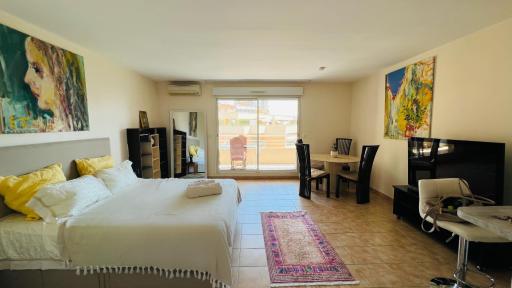 Mari stunning apartment next to Monaco with a sea view terrace - Housity