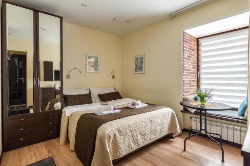 Egyptian House - Housity