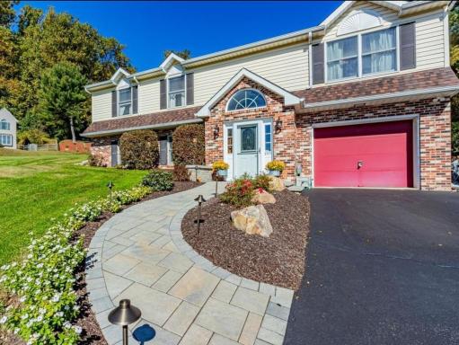 Comfortable beautiful House! - Housity