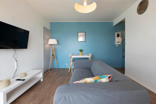 Le Coty Confortable Moderne Lumineux - Housity