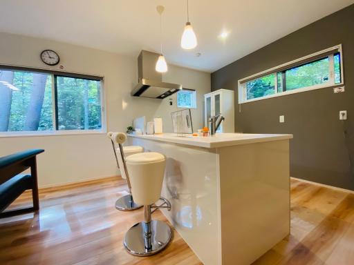 Compass Duo - Housity
