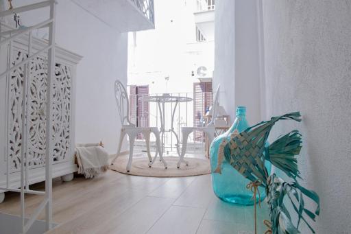 Four Seasons - Summer Home - Estate - Largo Sant' Angelo numero 7 - Housity