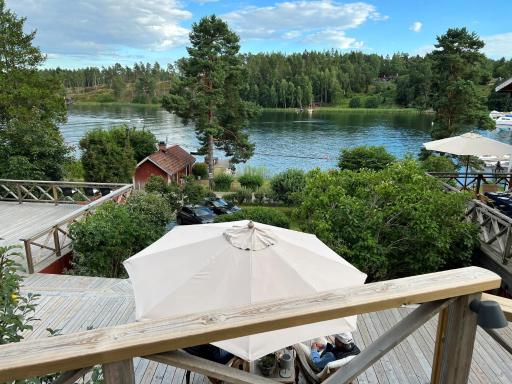 Exclusive guesthouse with stunning Seaview! - Housity