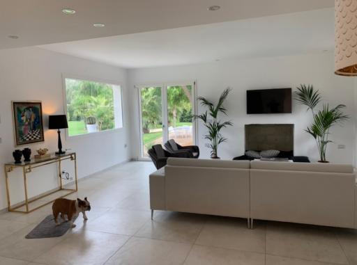 Villa luxury con piscina - Housity
