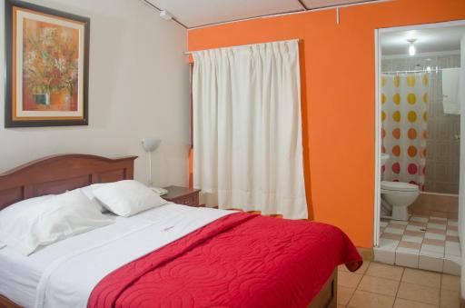 Hotel San José - Housity
