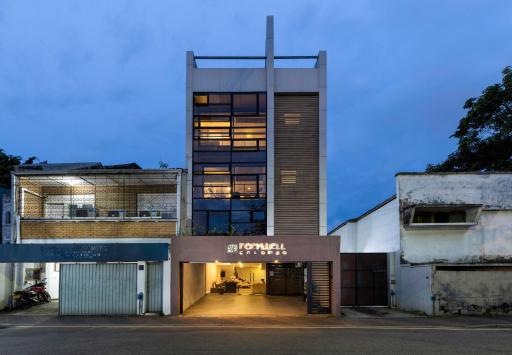 Rockwell Colombo - Housity