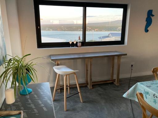 Happy Days Holiday Home - Housity