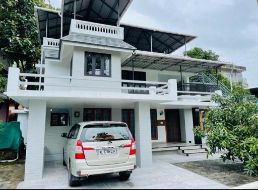 HISHAM VILLA - Housity