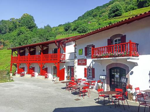 Logis Hotel Erreguina - Housity