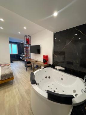 Namuri Luxury Rooms - Housity