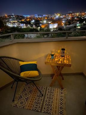 Beautiful apartment with 3 balconies in the center of Yerevan - Housity