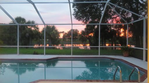 Luxury 3-Bedroom Home near Beaches with Pool - Housity