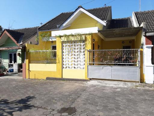 bangunjiwo syariah homestay - Housity