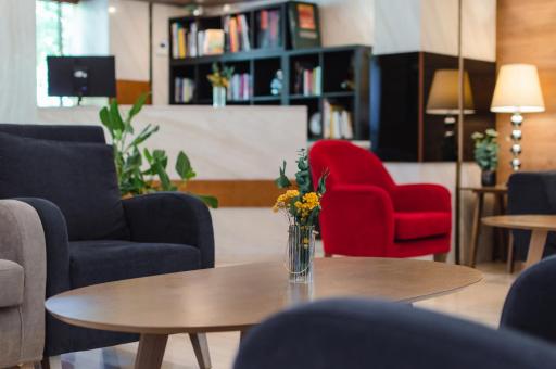 Acropol Hotel - Housity