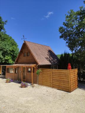 Le Chalet à la campagne location du samedi au samedi - Housity