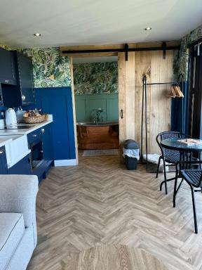 The Rhossili bay secret - Housity