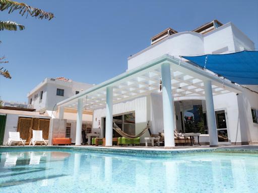 Dive Time - Housity