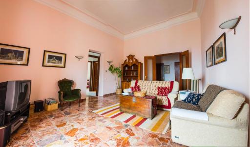 Narni Charm - Housity
