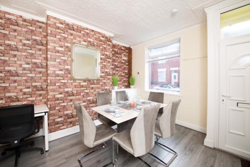 Crystal House 10min to Manchester City Centre ideal for work and leisure - Housity