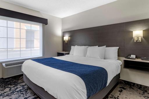 Best Western Allatoona Inn & Suites - Housity