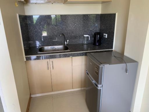 Lee's Apartment - Housity