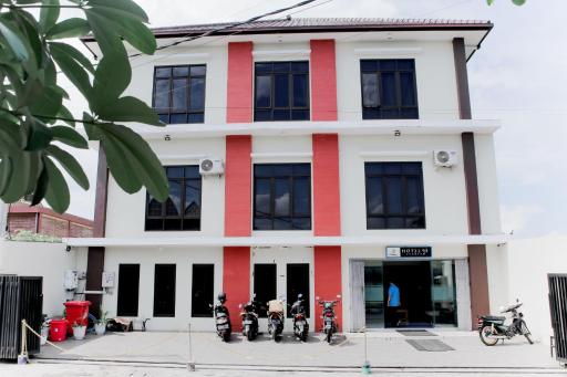 Hotel 91 Syariah - Housity