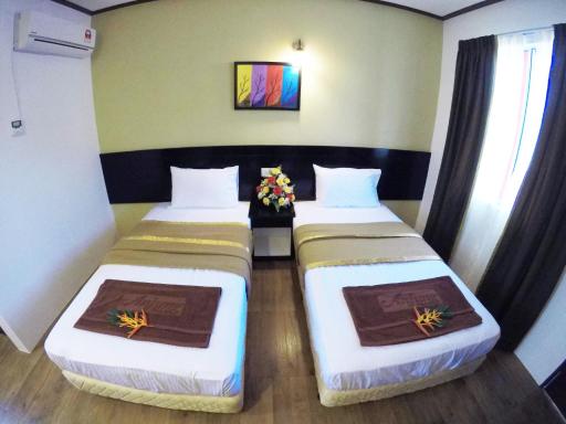 Anjung Villa - Housity