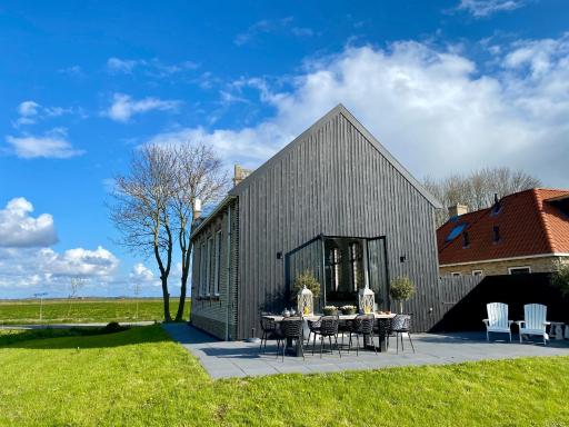Kerkje van Peins - Housity