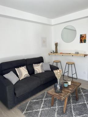 Appartement situé en plein coeur du centre-ville - Housity