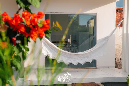 Casa Blanca - Housity