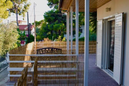 Ευχάριστη Βίλα, 90 μέτρα από τη θάλασσα - Housity