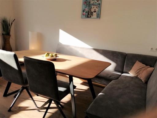 Alpine Kitz - Housity