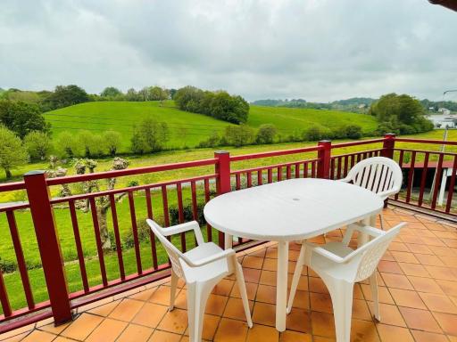 Appartement Bardos, 3 pièces, 4 personnes - FR-1-384-386 - Housity