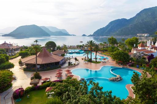 Marti Resort Deluxe Hotel - Housity