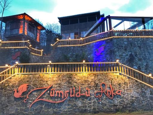 Zümrüdüanka Otel - Housity