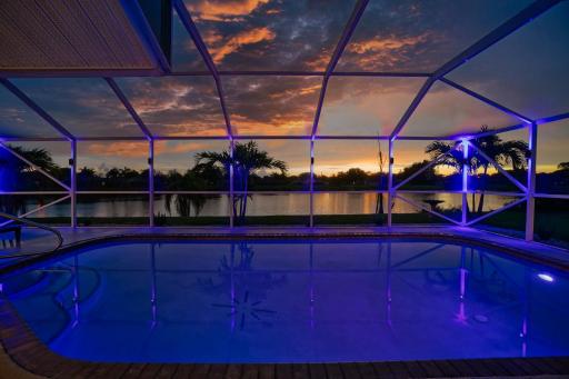 Stunning 5 bedroom Villa Punta Gorda Sarasota area - Housity