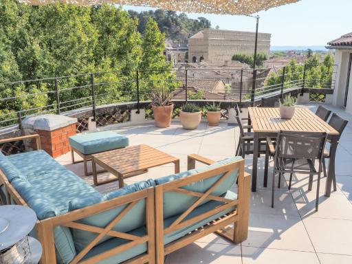 Le Rooftop - Vue incroyable sur le Théatre Antique - Housity