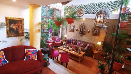 Hermosa Casa Con Vista a Los Volcanes - Housity