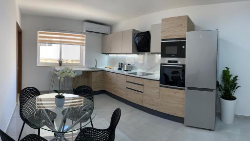 Seaside Apartment in Gzira - Housity